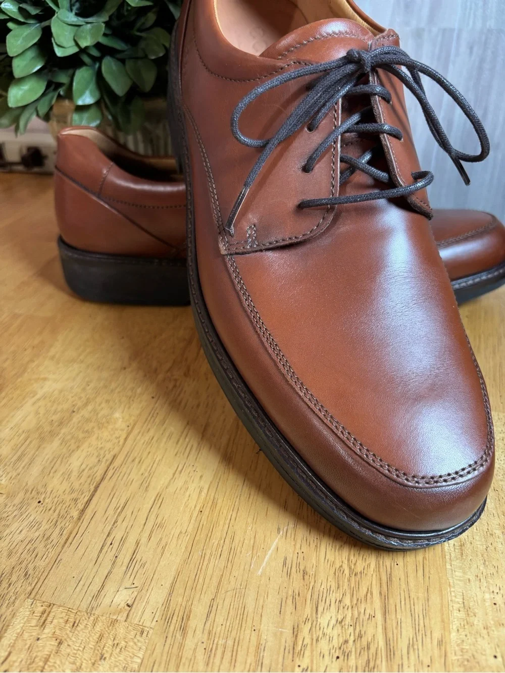 ECCO Seattle Men's Apron Toe Leather Oxford Shoes Brown Size 10 Excellent